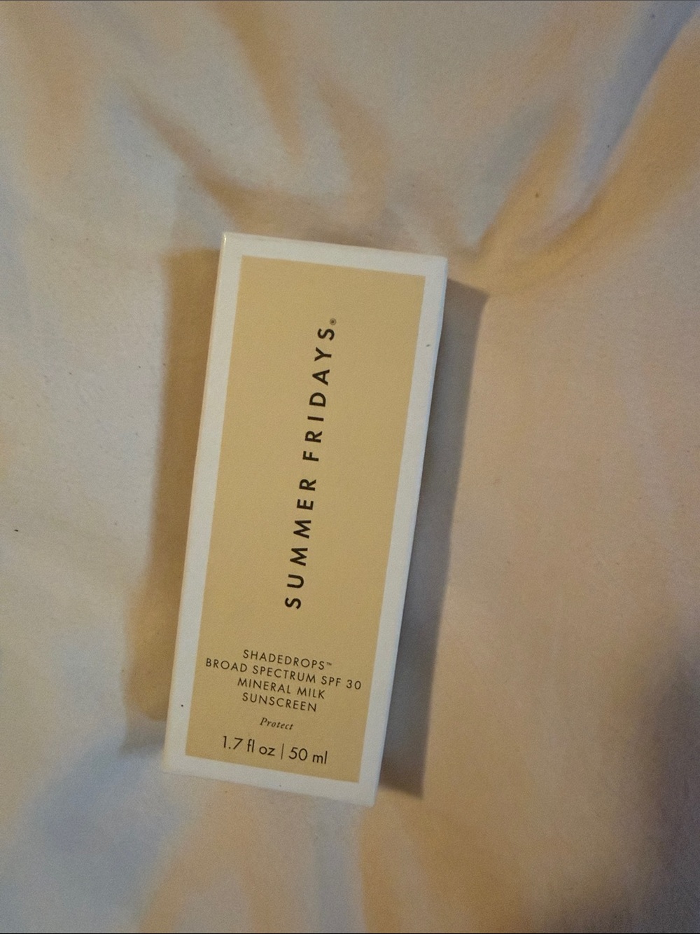 Summer Fridays Shadedrops Mineral Milk Sunscreen – Beige & White Packaging
